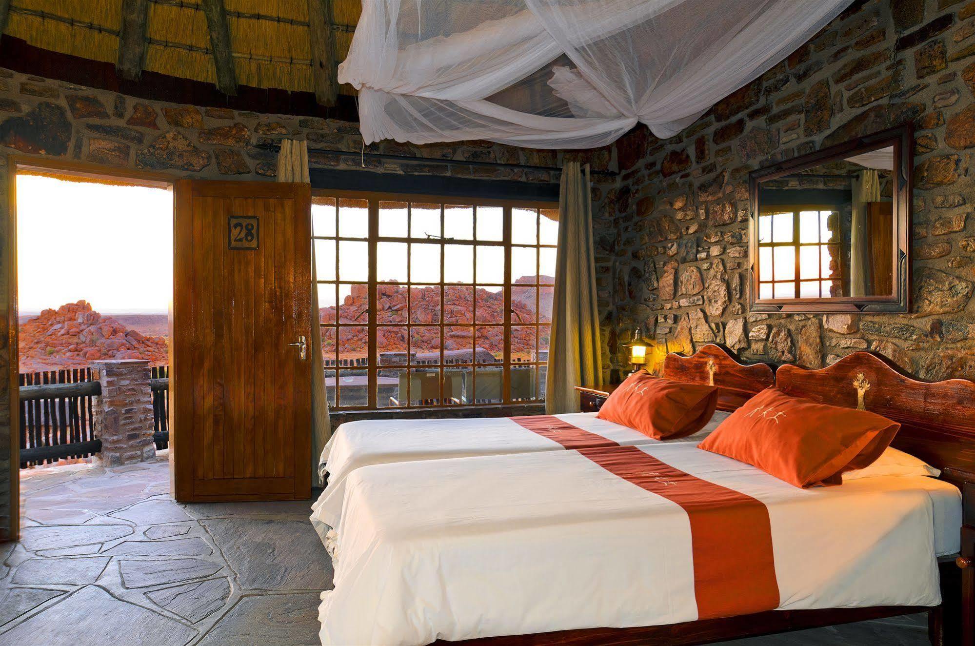 Gondwana Canyon Lodge Kanebis エクステリア 写真
