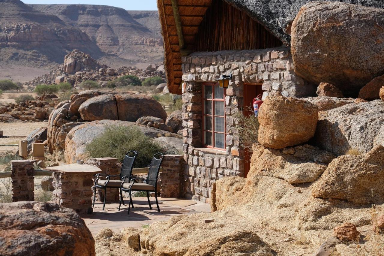 Gondwana Canyon Lodge Kanebis エクステリア 写真