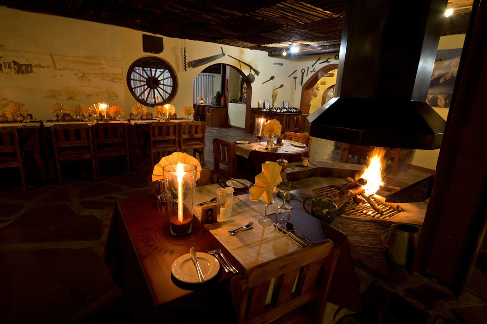 Gondwana Canyon Lodge Kanebis エクステリア 写真