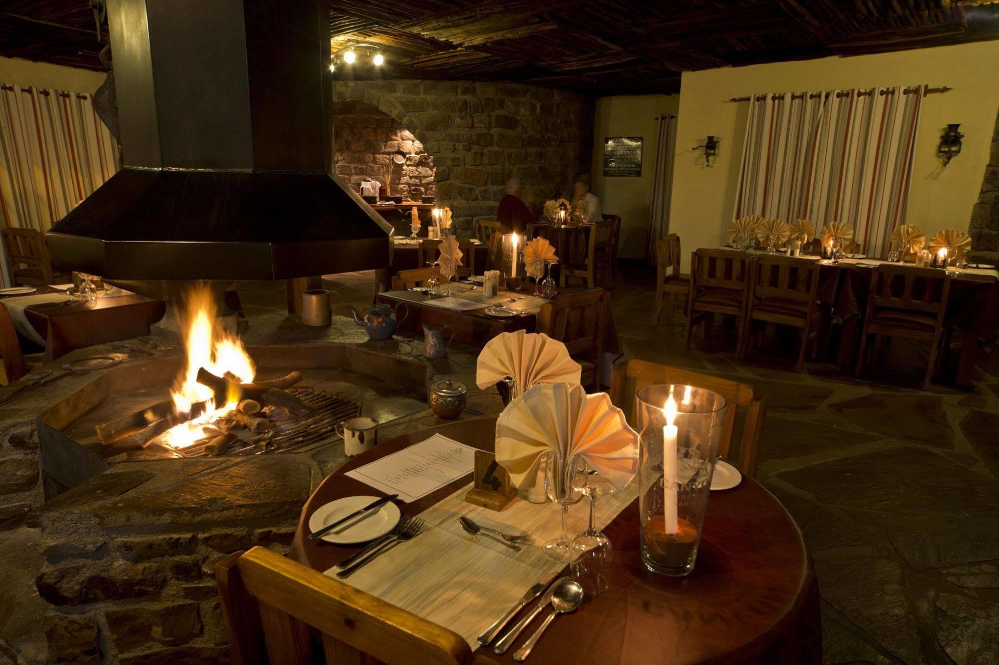 Gondwana Canyon Lodge Kanebis エクステリア 写真