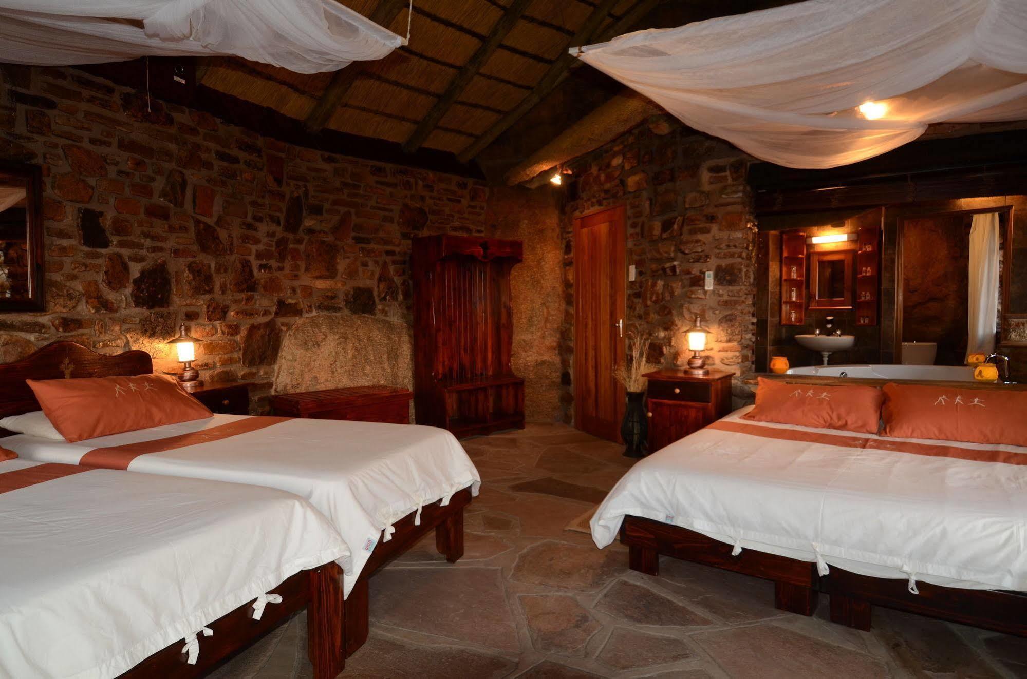 Gondwana Canyon Lodge Kanebis エクステリア 写真