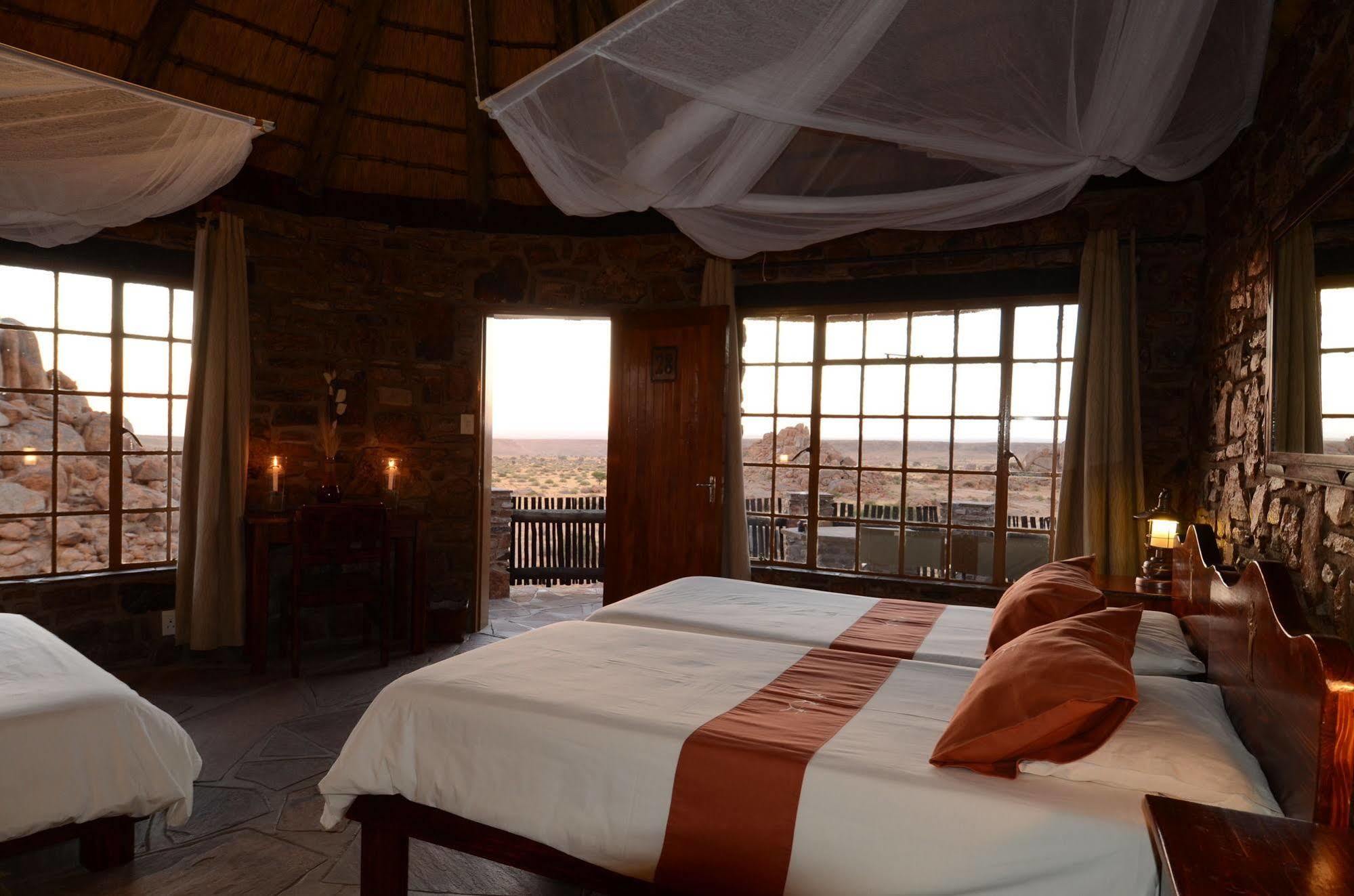 Gondwana Canyon Lodge Kanebis エクステリア 写真
